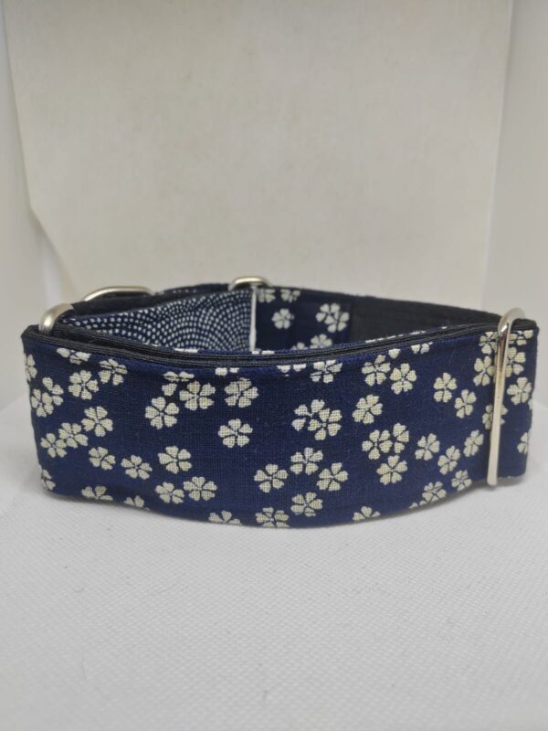 Collar Martingale Combinado "Flores y lunares" azul marino - Imagen 5